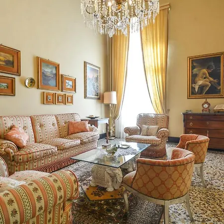3 Bedroom Cozy In Sestri Ponente Genoa