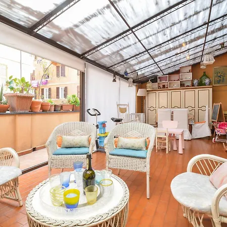 3 Bedroom Cozy In Sestri Ponente Genoa