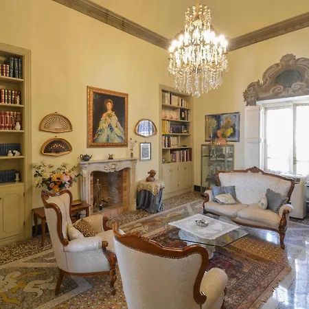 3 Bedroom Cozy In Sestri Ponente Genoa
